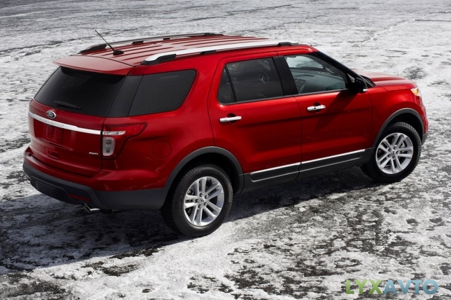 задняя часть автомобиля ford explorer 2013-2014 ford explorer 2013-2014 фото