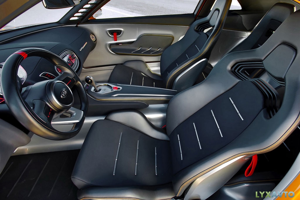 KIA GT4 Stinger Concept фотографии салона Салон нового KIA GT4 Stinger Concept